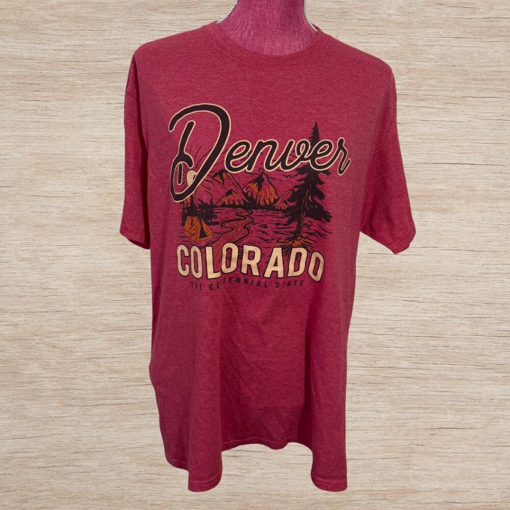 Denver Colorado Red T-Shirt Size Large Unisex Cotton Blend Outdoor Mountains